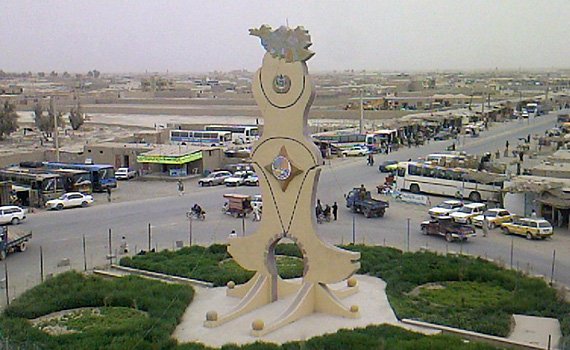 کار ساخت دیوار احاطه‌ای دانشگاه نیمروز آغاز شد