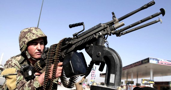 مجروح شدن سه تن از نیروهای امنیتی طی یک عملیات در فراه