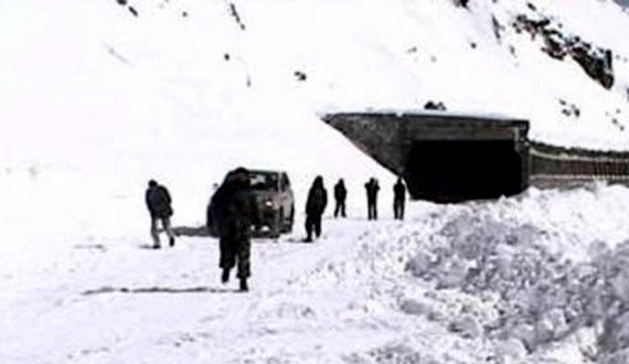 شاهراه سالنگ دوباره مسدود شد