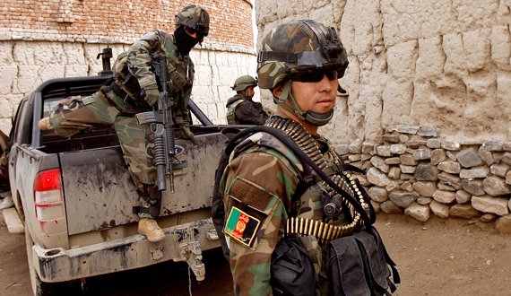 کشته شدند 8 طالب مسلح در فراه