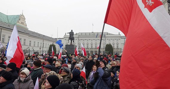 اعتراض به طرح حزب حاکم لهستان برای روزنامه‌نگاران