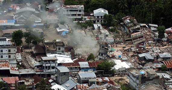 زمین لرزه در جزیرۀ سوماترا چندین کشته بر جای گذاشت