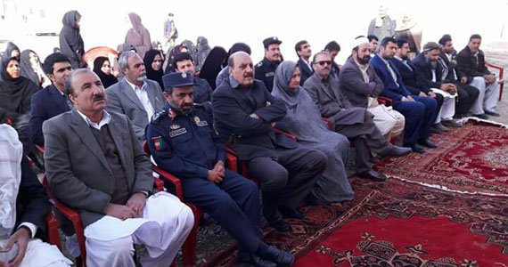 در همین حال، ادارۀ امور زنان نیمروز نیز راه اندازی این مرکز را گامی سازنده در راستای ارتقای توانمند سازی زنان دانسته است.