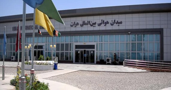 برخی از اعضای شورای ولایتی از ارائه خدمات در میدان هوایی هرات ناراضی اند