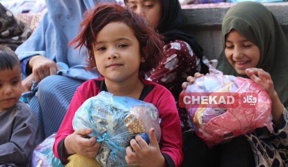 توزیع کمک های عیدی برای 200 کودک در هرات