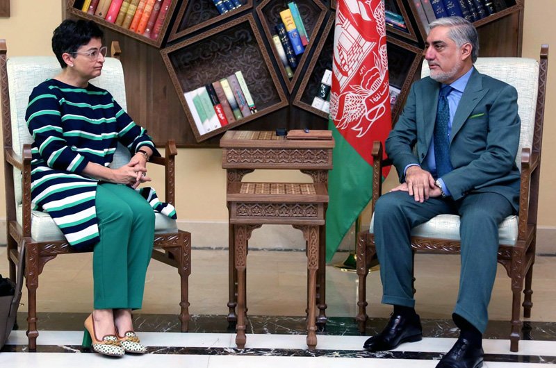   رئیس اجرایی مرکز تجارت جهانی با داکتر عبدالله  دیدارکرد