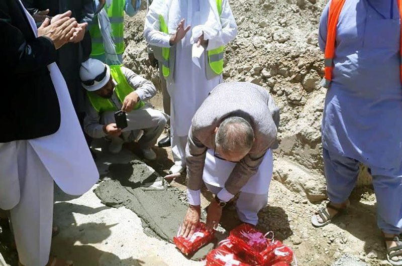 سنگ تهداب یک مرکز عودت مهاجرین در نیمروز گذاشته شد