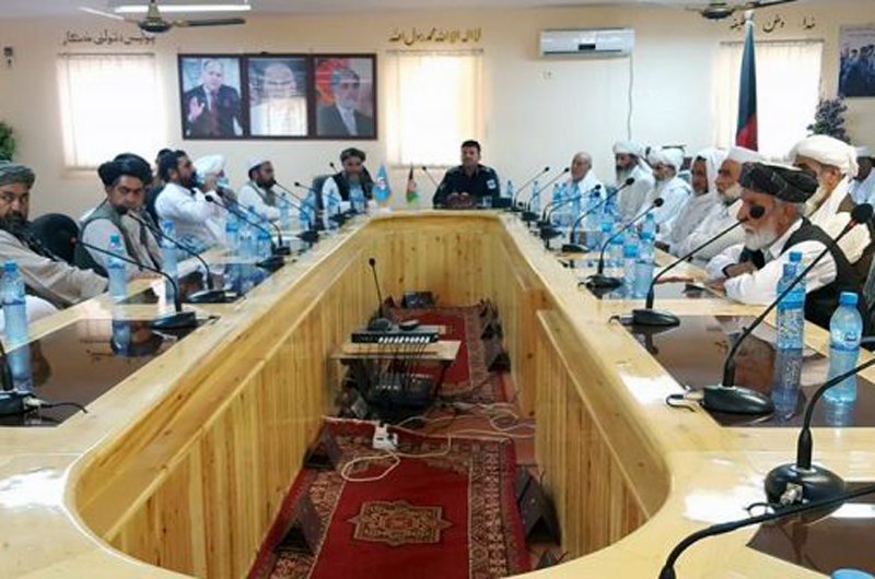 فرمانده امنیه ولایت نیمروز با وکیلان گذر شهر زرنج دیدار کرد