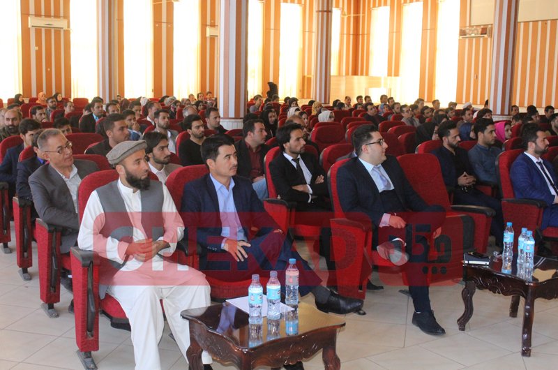 کارمندان جدیدالتقرر ادارات هرات آموزش داده می‌شوند