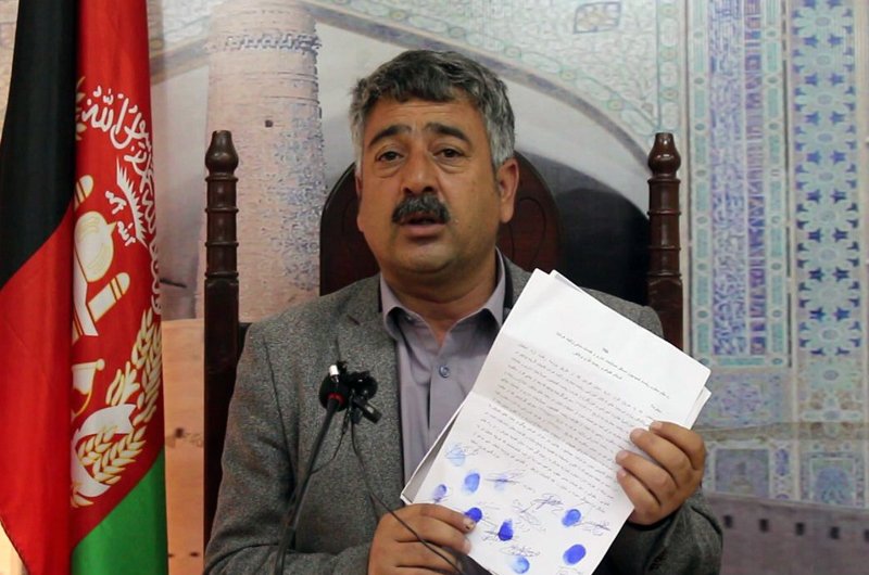 طاهری: شهردار هرات بی کفایت است