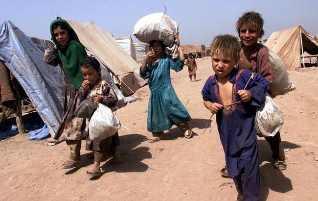 اخراج نکردن مهاجران قانونی افغانستان از پاکستان