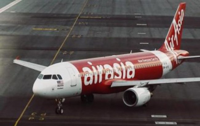 مالیزیا و اندونیزیا در جستجوی هوا پیمایی ناپدید شده اند