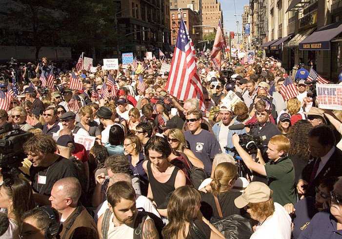 تظاهرات و تجمعات بر اثر خشونت پولیس در آمریکا