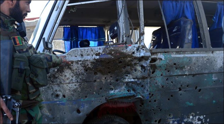 در حمله انتحاری صبح امروز در کابل شش تن از منسوبین اردوی ملی کشته شدند