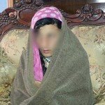 “دختر نوجوانی در هلمند قبل از قبل از حمله ی انتحاری خود را تسلیم کرد”