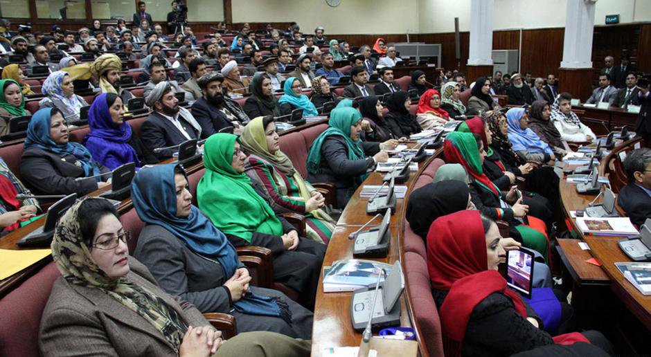 هفت نامزد وزیر دوتابعیته از سوی پارلمان رد شدند