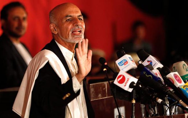 غنی خواستار بررسی ضرب‌الاجل خروج نیروهای ائتلاف است