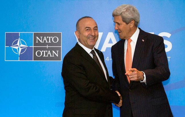 آمریکا و ترکیه بر سر آموزش و تجهیز مخالفان سوری موافقت کردند