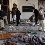 در حمله‌بر یک مسجد در پیشاور دست‌کم 24 تن کشته شدند