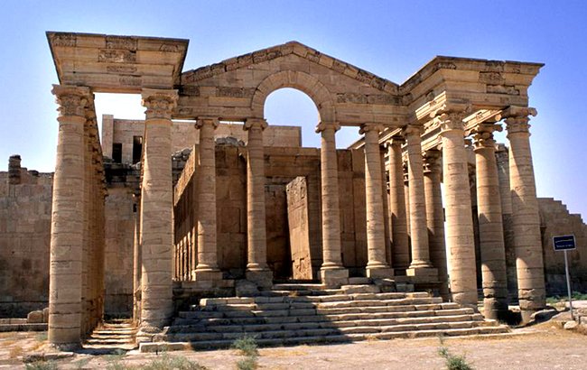 داعش شهر باستانی حضر را هم نابود کرد