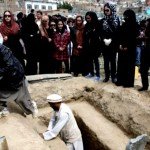 به تعلیق درآمدن وظیفه سیزده مأمور پلیس کابل در ارتباط با قتل فرخنده