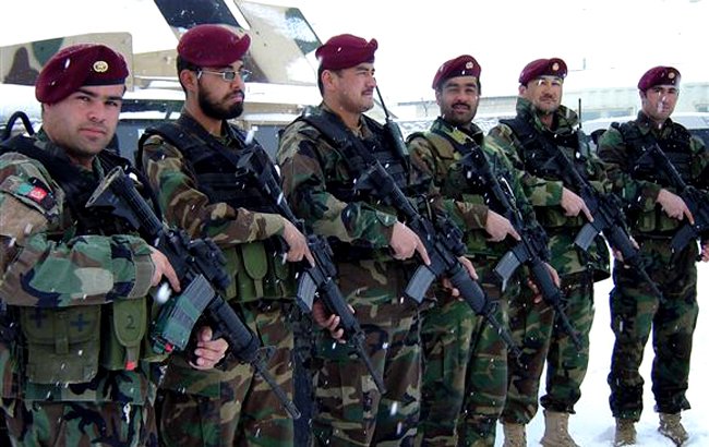 ارتشیان ولایت بلخ در سوگ همرزمان شان