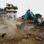 شمار تلفات زمین لرزه نپال از مرز ۱۵۰۰ نفر هم گذشت