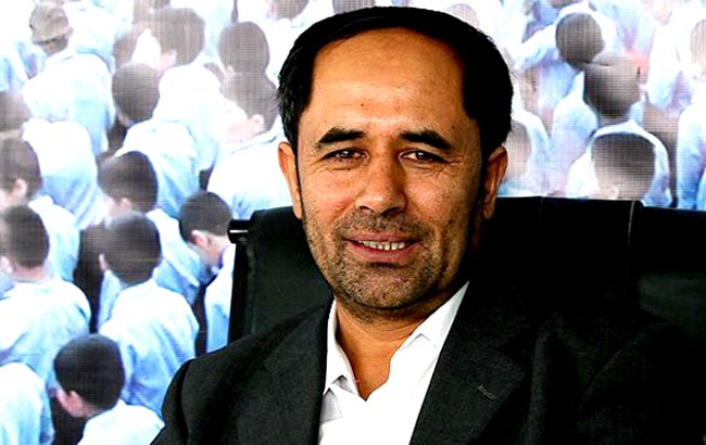 عزیز رویش، معلم افغان در ردۀ ده آموزگار برتر جهان