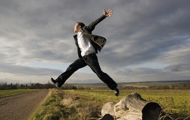 با 7 تکنیک اعتماد به نفس خود را زیاد کنید