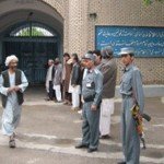 مظنون به قتل ۱۰ عضو یک خانواده در قید پولیس جان باخت