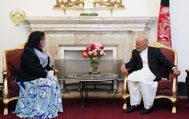 غنی اعتمادنامه سفیر جدید بریتانیا را پذیرفت