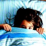 چگونه کودک خود را اجتماعی کنیم؟