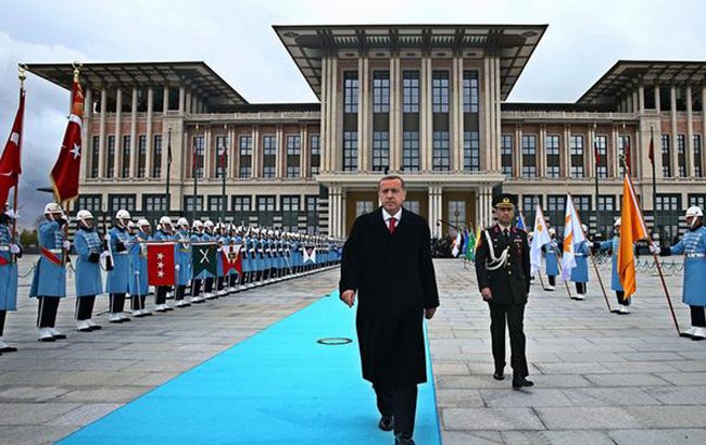 کاخ اردوغان فاقد مجوز قانونی است