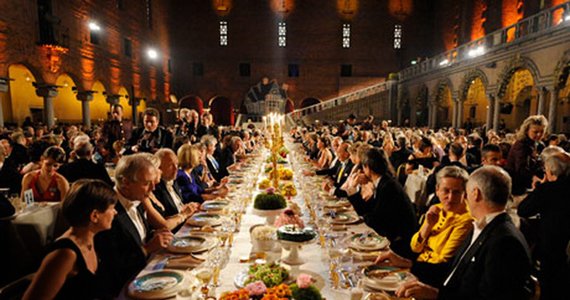 ارتباط بین غذا خوردن با محیط زندگی