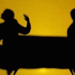 با افکار منفی تیشه‌ به ریشه خود می‌زنیم