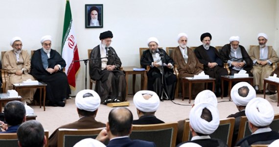 دیدار و تقدیر آیت الله خامنه ای از ‘مدیریت جهادی’ صادق لاریجانی