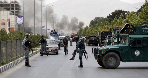 حمله مهاجمان انتحاری به پارلمان پایان یافت