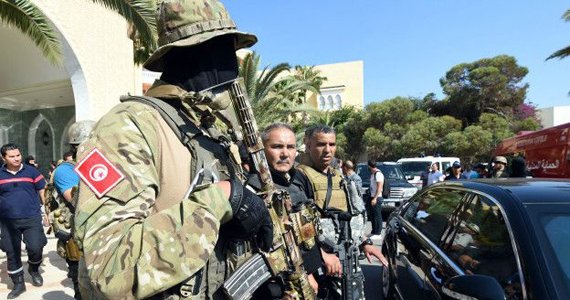 درب ۸۰ مسجد در تونس بر روی مسلمین بسته خواهد