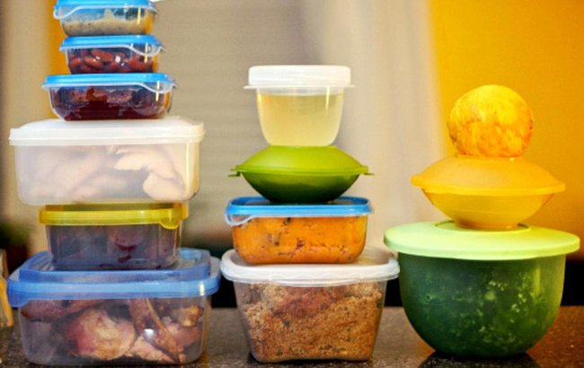 غذاها را در چه ظرفی نگهداری کنیم؟
