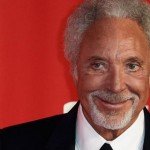 ۷۵ ساله گی تام جونز، “ببر” غرنده عالم پاپ