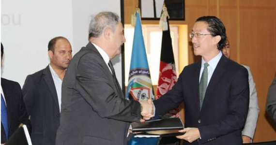 سازمان ملل حکومت را در زمینه پرداخت حقوق پلیس یاری می‌رساند