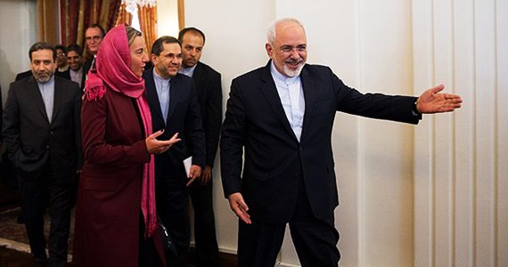 مسئول سیاست خارجی اتحادیه اروپا در مراسم ادای سوگند حسن روحانی وارد تهران شد