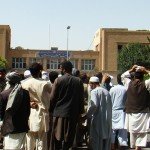 جنازه ای در دم دفتر والی