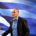 قربانی یونان، وزیر مالیه رفت