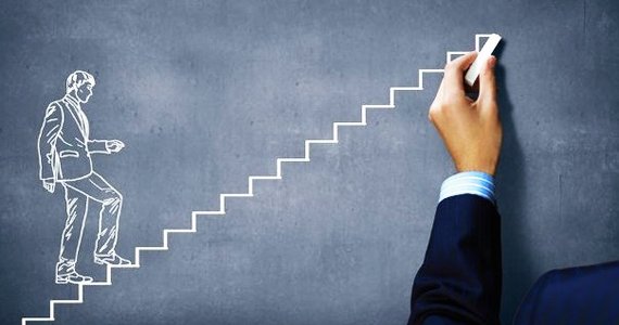 کسب موفقیت بدون توجه به وضعیت اقتصادی، اما چگونه ؟