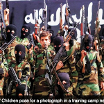 آموزش سربریدن به کودکان از سوی داعش