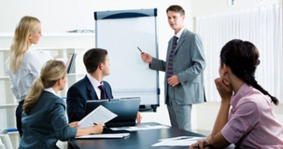 اصول برگزاری جلسات کاری را بیآموزید