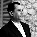 خانلری بنیادگذار “سخن” زبان فارسی سخن گفت