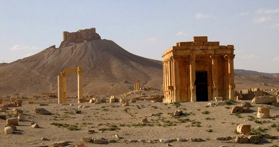 داعش معبد هادریانوس را منهدم ساخت