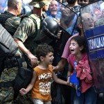 لت و کوب صدها پناه‌جو از سوی پولیس مقدونیه